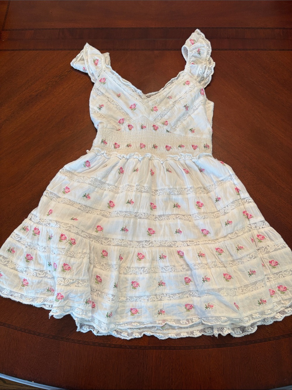 Women’s Love Shack fancy dress size XXS